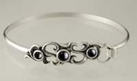Sterling Silver Victorian Strap Latch Spring Hook Bangle Bracelet with Hematite